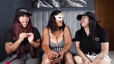 Checo Perez and Marina team up to take on two strangers with their perfect curves and curvy bodies