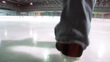 Levi Cash ve Dylan Ryder, MILF tanrıçasıyla vahşi bir ilk sert seks deneyimi yaşıyor