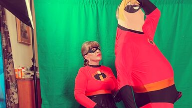 Regarde Carmen Angel, la super-mamie chaude, se faire remplir en mode creampie hardcore POV !