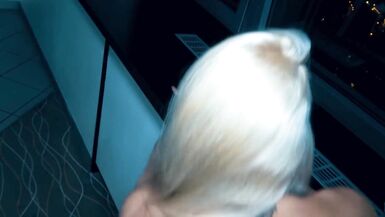 Cam Angel e Gino Gemelli scopano forte in camera d’hotel con la loro milf bollente.