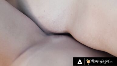 Nicole Doshi and Slimthick Vic tease stepbae by rimming and pussy-eating outdoor