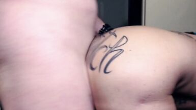 Watch German MILF Julia Exclusiv get pounded by young stud in the bedroom - 11 image