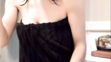 Naughty Scarlett Foxx gets a rubdown after a steamy shower