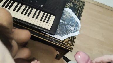 Alina Tumanova gets interrupted while piano playing & fucked doggystyle by her stepson's man - 5 image