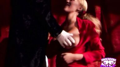 Blonde babe Carly Parker deepthroats and rides hard on Peter Lee's big rod in the dark