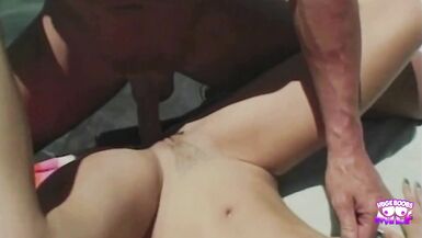 Dominica Leoni's wet pussy gets licked and foot-fucked by the pool