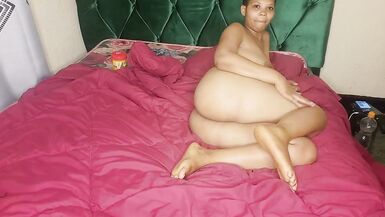 Lika, the horny milf with Pink pussy, shows off her amazing body