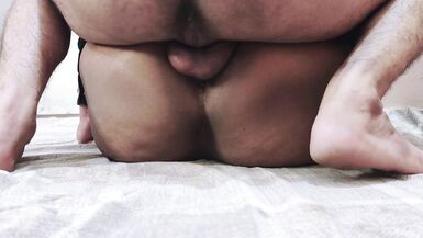 La matrigna Khala si fa scopare la figa perfetta dal cazzo enorme di Arsal.