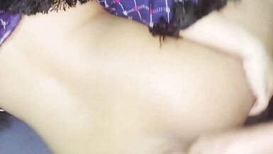 巴基斯坦女孩 Arsal 和 Priya 渴望工作并且喜欢在浴室里弄脏 - 15 image