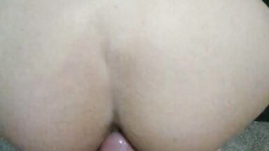 Pregnant MILF Richelle Rose gets dicked down hard by daddy before getting a messy creampie