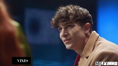 Watch Dwayne Foxxx & Parker Ambrose destroy MILFY married Redhead Lauren Phillips with DP