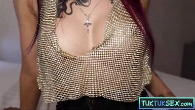 Thai MILF Jackie Knight picked up at 7:11 & taken on a wild ride in a TukTuk