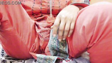 Arsal & Priya get dirty talking about sex in the bathroom