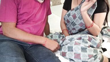 Hunter et Sonu dans un plan à trois indien chaud avec action hardcore hard et éjaculation