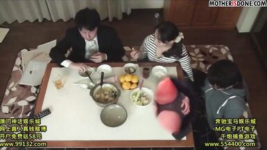 Japanese Food Sex Videos - Japanese family dinner @ Zeenite