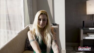 Watch Cindy Crawford's tight blonde pussy get filled with jizz after a sloppy rimjob from Jeff Lacy