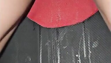 Regarde la MILF mariée Carol Marques se faire démonter par un mec bien monté pendant que son mari cocu regarde en humiliation.