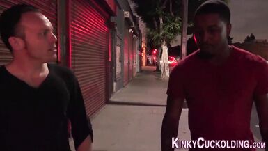 Jasmine Jae humiliates her cuckold husband with a massive facial