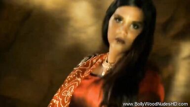 MILF indienne danseuse de folie