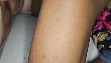 Primeira vez da Watchqtsexymama na câmera com peitões enormes e squirt quente