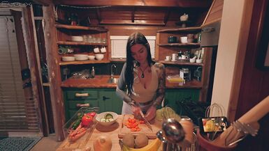 Bruce Venture Official: Tattooed slut makes cabbage and creampie for a huge cock
