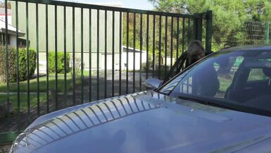 Hpg Acteur & Doryann Marguet share a ride in a hot car threesome