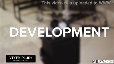 Penny Barber and Rissa May share a hard cock in hot MILF threesome action