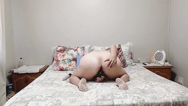 Exotictracy's POV pussy play makes her big tits bounce while she squirts on the floor
