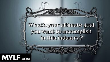 Sieh zu, wie Cami Strella mit ihrem kurven Körper wackelt und leidenschaftlich in Bubble-Butt-Action mit ihrem Mann Dave Candle reitet