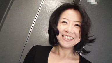 Kayo Mukai gets her tight milf pussy pounded by Mamoru Kurata's massive cock