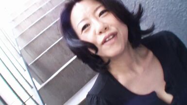 Kayo Mukai gets her tight milf pussy pounded by Mamoru Kurata's massive cock - 2 image