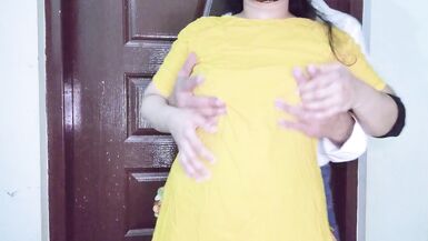 Cathy leva gangbang com gozada dentro, creampies e oral