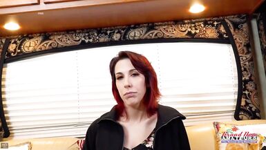 Scarlet Foxx's inked-up MILF pussy gets a sloppy rimjob & hot handjob from Jeff Lacy