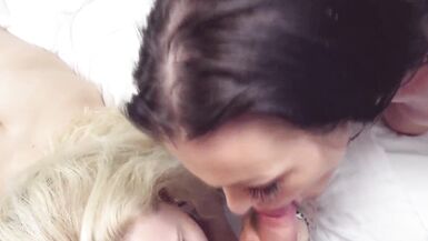 Watch Julia Exclusiv and Juicy Jane in hot threesome action with German housewife Andy Star