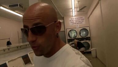 Escravo Jeremy domina Reagan Anthony em sex tape hardcore