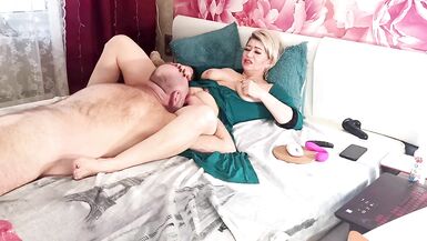 Aimee and Peter, LYRICS DI NOZZE: Orgasmi di una matura troia con cunnilingus, seghe e scopata a missionario