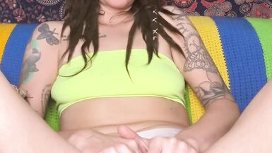 Chery Trees, the stunning brunette MILF, pleasures her dripping wet pussy with her pawg skills - 12 image