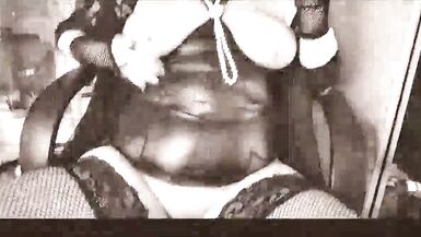 AimeeParadise 和 Peter Stone 在 PMS（我的配偶的散文）中角色扮演并互相调情 -