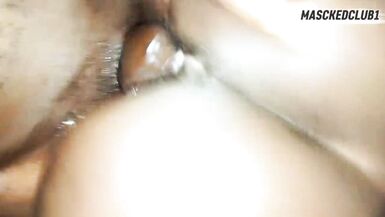 Masckedclub1s enge Ebony-Pussy wird von Sexyritas riesigem BBC geleckt und hart durchgenommen