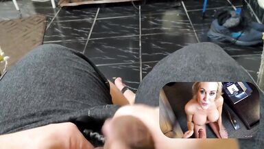 Mira a la MILF Brandi Love siendo follada duro en un roleplay épico con una polla grande