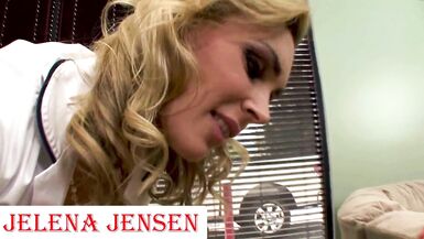 ¡Masajista! El dirty talk de Tanya Tate y Jelena Jensen termina en un polvo lésbico ardiente