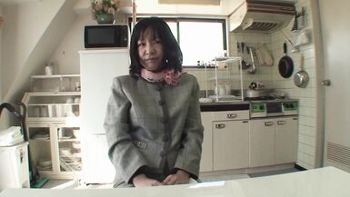 Makiko Nakane enjoys some solo fun with a hairy pussy lover