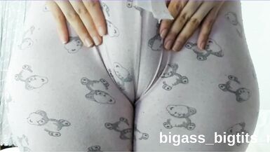 Bigass_bigtits_milf's homemade cam show: PAJAMA, MASTURBATE, and BBW MILF get