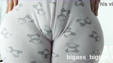 Bigass_bigtits_milf's homemade cam show: PAJAMA, MASTURBATE, and BBW MILF get