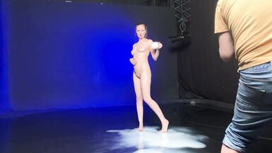 Alexa Mood moja su coño MILF en la realidad