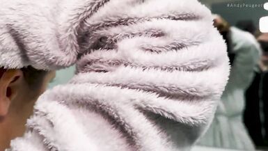 Las enormes tetas de Lady Lyne son folladas duro en un viaje por carretera: el placer de una MILF cornuda