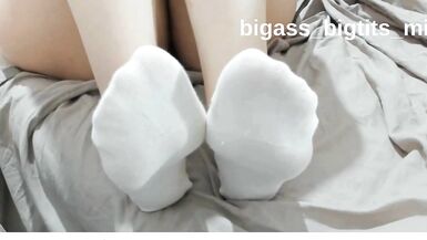 Fetiche solo da milf Bigass_bigtits: meias brancas, BBW, salto, pés e fetiche em tornozelo