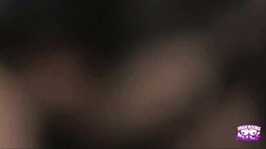 Shy Love se fait défoncer la chatte par le docteur chaud en corset sexy