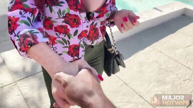 性感的凡妮莎，曲线美熟妇，与罗马少校在卧室里下体和肮脏 - 2 image