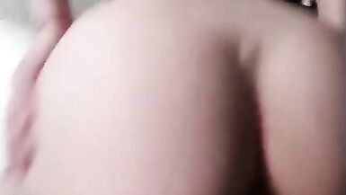 JhonPerv and Sadica Milf los pillan y se la follan duro en video casero
